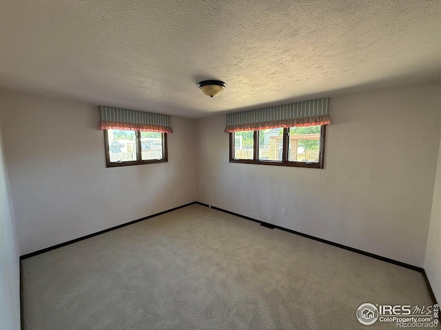 717 W 36th St, Loveland, CO 80538 - photo 35