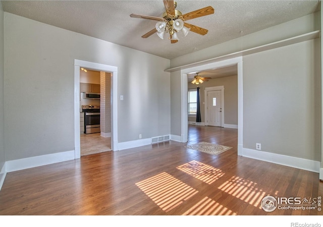 23510 County Road 48, La Salle, CO 80645 - photo 11