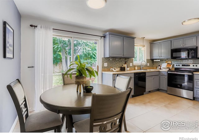 633 Hilltop St, Longmont, CO 80504 - photo 11