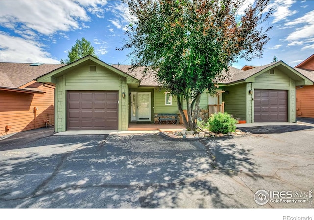 490 Macgregor Ave, Estes Park, CO 80517 - photo 3