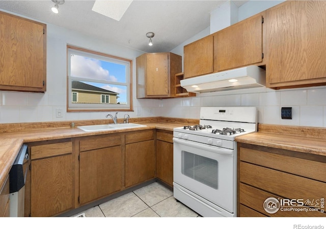 902 Fir Ave, Fort Lupton, CO 80621 - photo 5