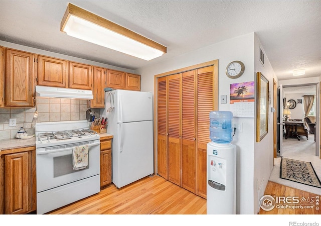 1013 Ponderosa Cir, Longmont, CO 80504 - photo 7