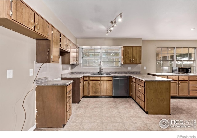 6131 Wolff St, Arvada, CO 80003 - photo 9