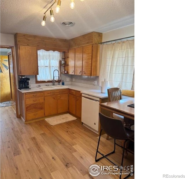 315 E Emerson St, Holyoke, CO 80734 - photo 4