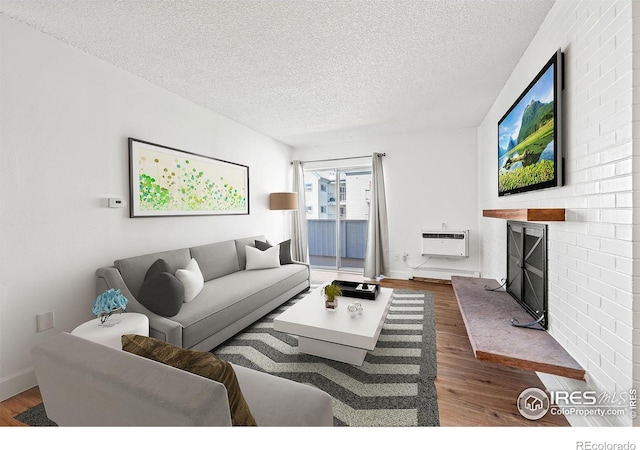4110 Hale Pkwy Unit 4J, Denver, CO 80220 - photo 1