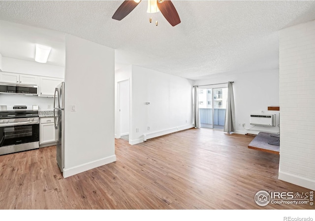 4110 Hale Pkwy Unit 4J, Denver, CO 80220 - photo 4