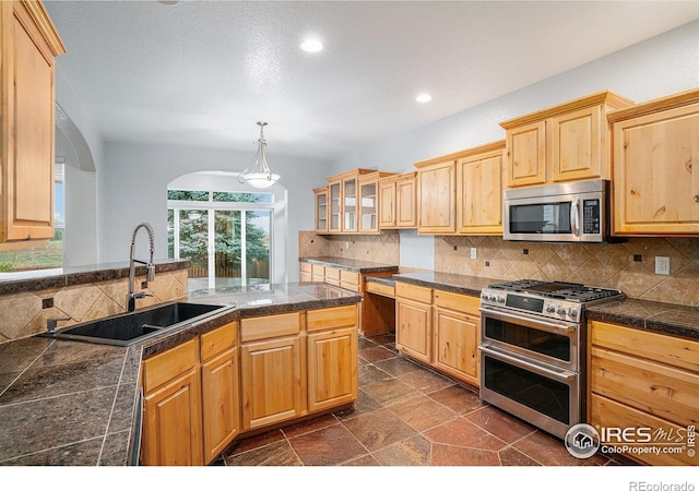 1050 Fairfield Ave, Windsor, CO 80550 - photo 11