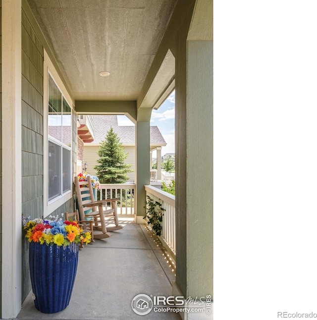 825 Dakota Ln, Erie, CO 80516 - photo 2