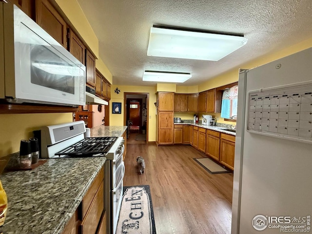 406 S Morlan Ave, Holyoke, CO 80734 - photo 8