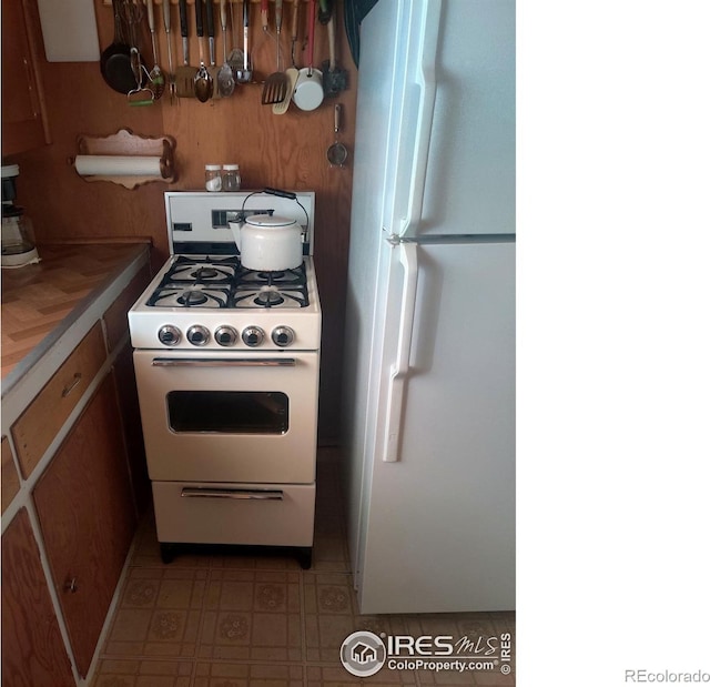 kitchen featuring white appliances