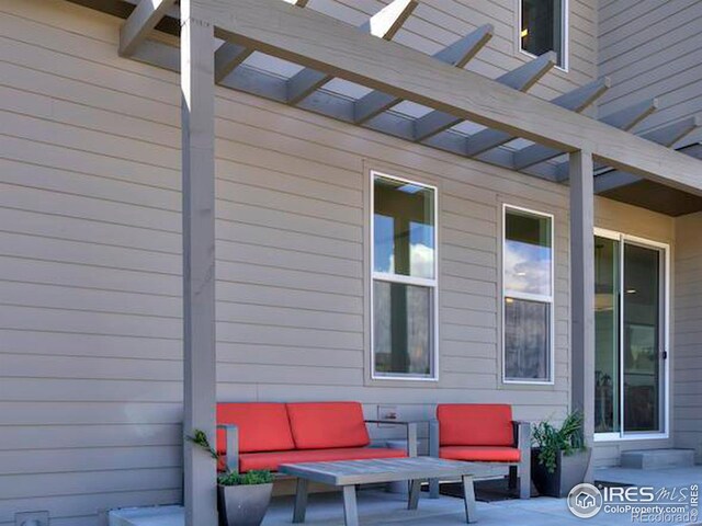 view of patio featuring an outdoor hangout area