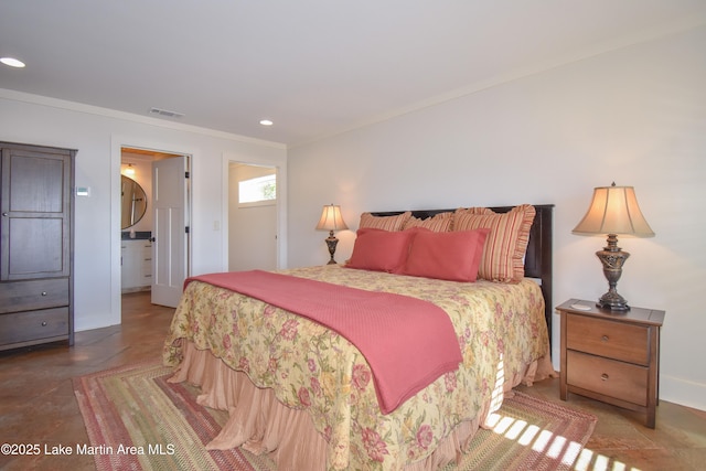 bedroom featuring visible vents, recessed lighting, baseboards, and ornamental molding