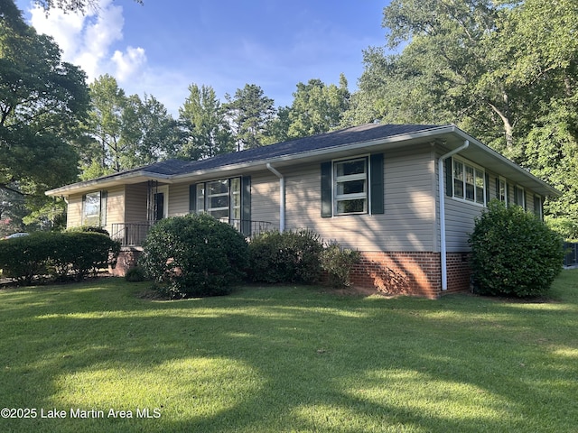 677 Glenwood Rd, Alexander City, AL 35010 - photo 2