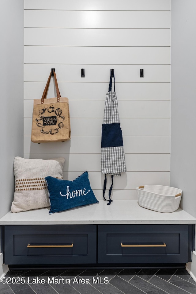 1412 Annalue Dr, Auburn, AL 36830 - view of mudroom