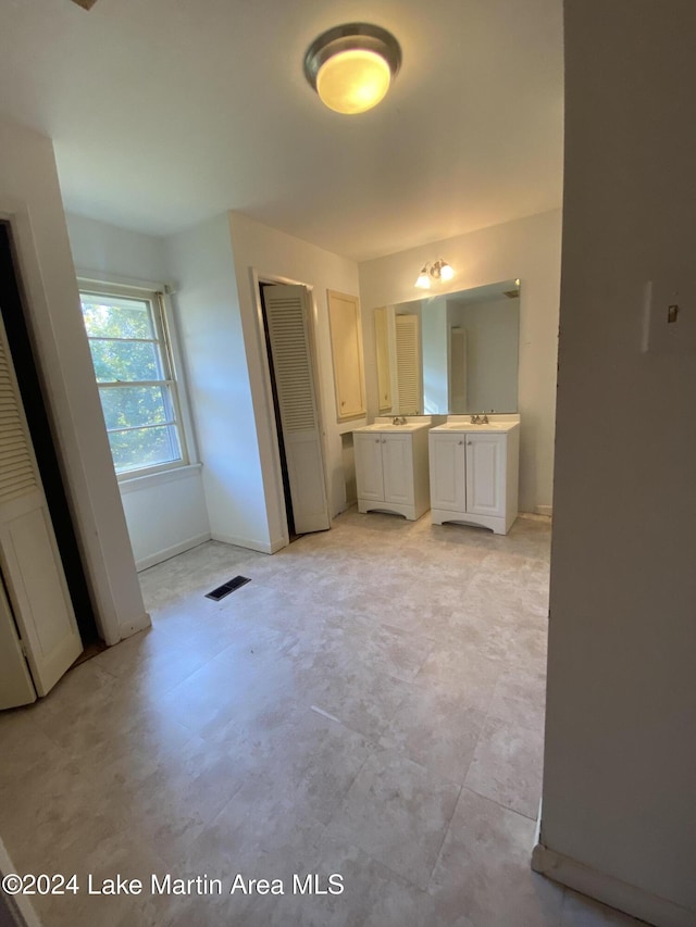 bathroom with vanity