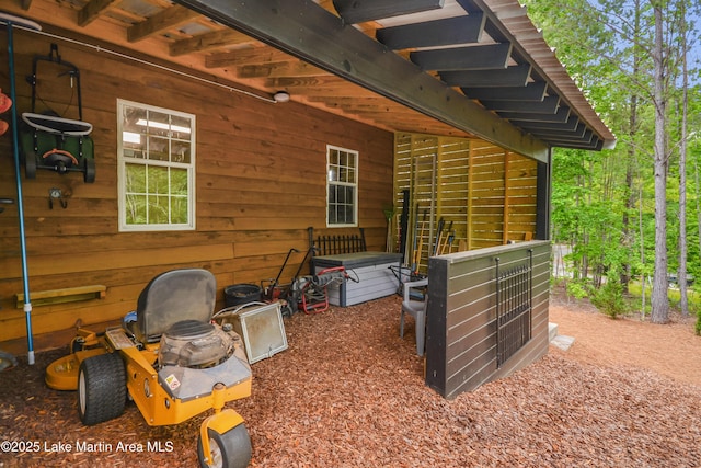 24 Hideaway Cir, Jacksons Gap, AL 36861 - view of side of property