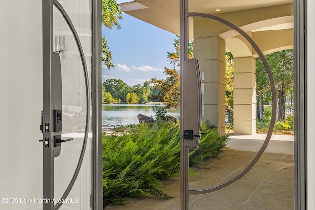 1020 Wake Robin, Eclectic, AL 36024 - interior space featuring a water view