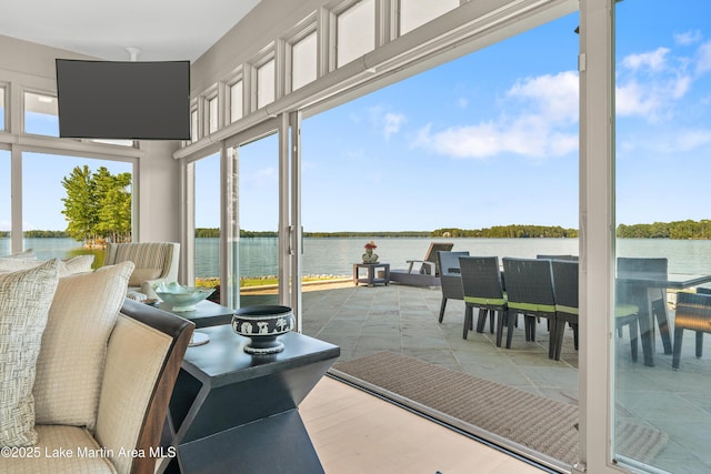 1020 Wake Robin, Eclectic, AL 36024 - view of sunroom / solarium