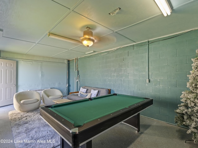 game room with pool table