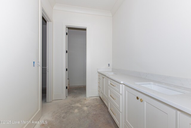 bathroom featuring concrete floors