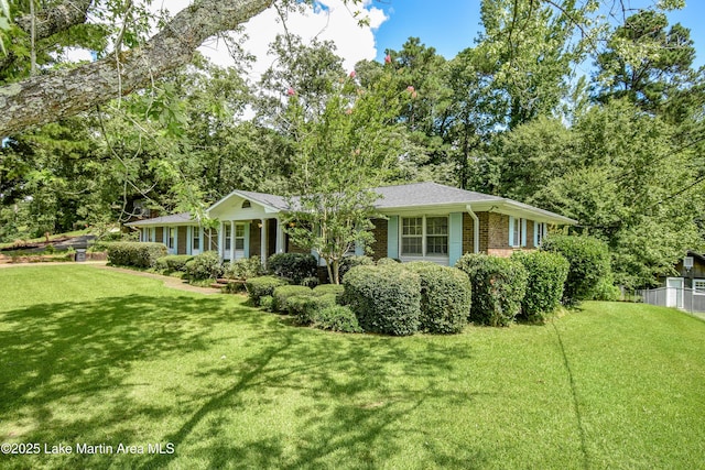 2106 Dobbs Rd, Alexander City, AL 35010 - photo 2