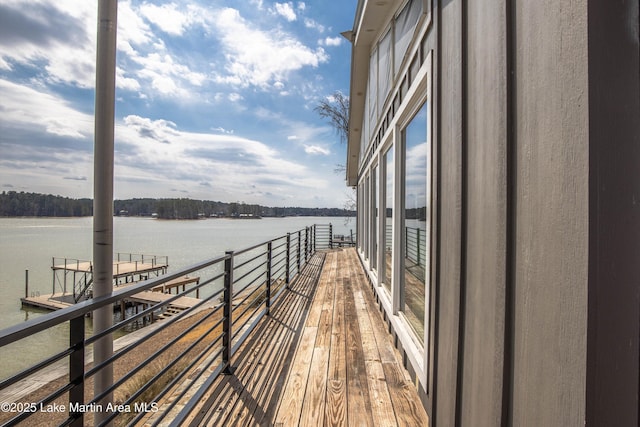 dock area featuring a water view