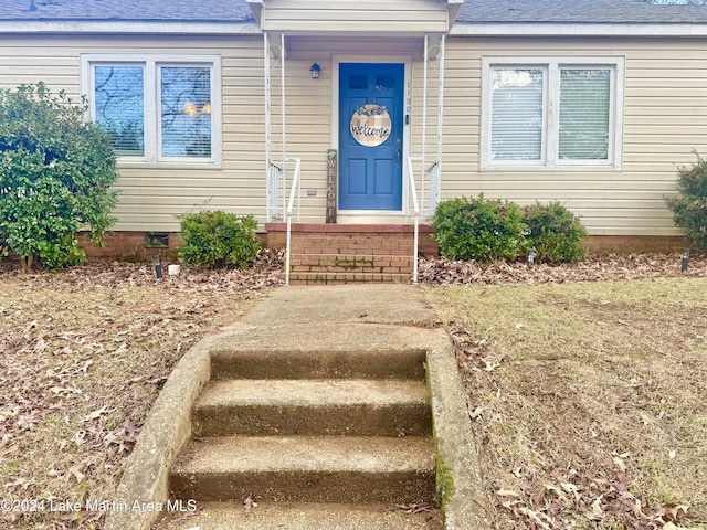 view of entrance to property