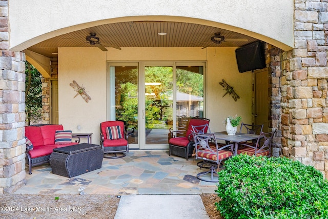 view of patio with ceiling fan