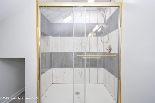 1706 Simpson St, Alexander City, AL 35010 - full bath featuring a stall shower