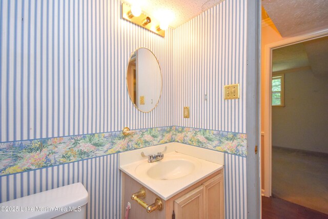 605 Noble Rd, Tallassee, AL 36078 - unfurnished sunroom featuring a ceiling fan, french doors, and plenty of natural light