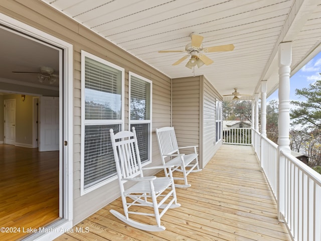 deck featuring ceiling fan