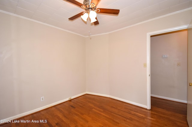 empty room with hardwood / wood-style floors, ceiling fan, and ornamental molding