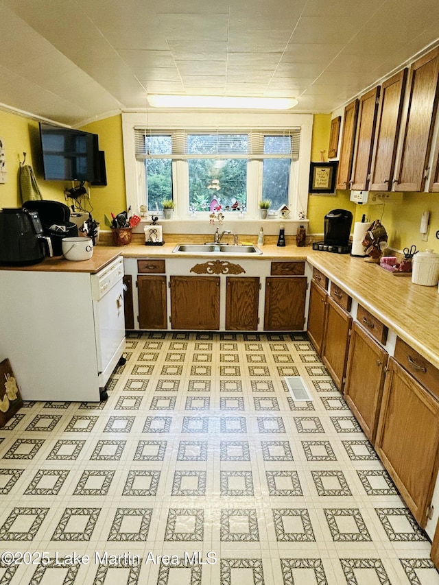619 Madwind Rd, Jacksons Gap, AL 36861 - photo 23