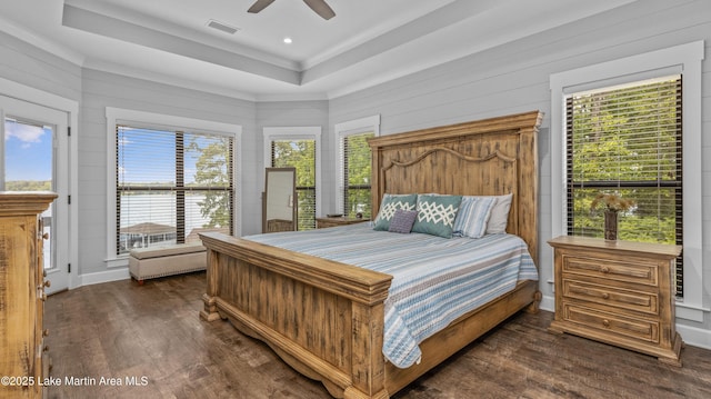 101 Mason Rd, Tallassee, AL 36078 - bedroom featuring ceiling fan, recessed lighting, dark wood finished floors, and visible vents