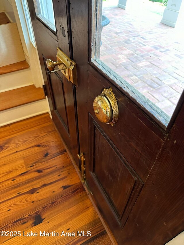 476 Pear Tree Rd, Auburn, AL 36830 - detailed view of wood finished floors