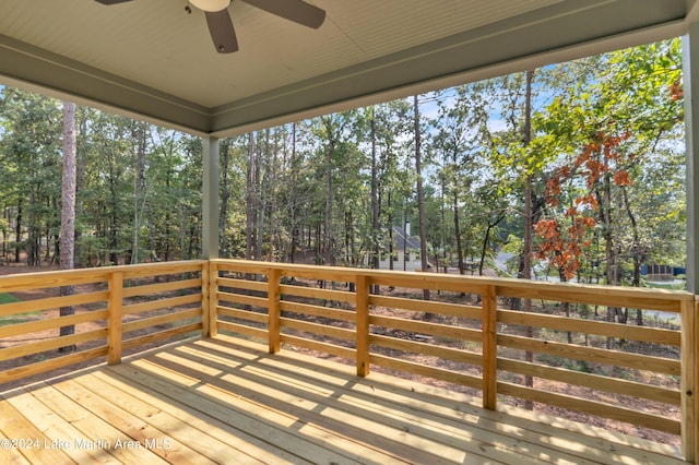 deck with ceiling fan