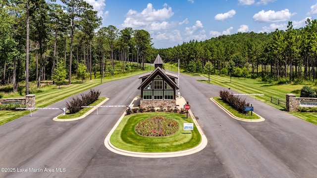 88 Heritage Pt S, Alexander City, AL 35010