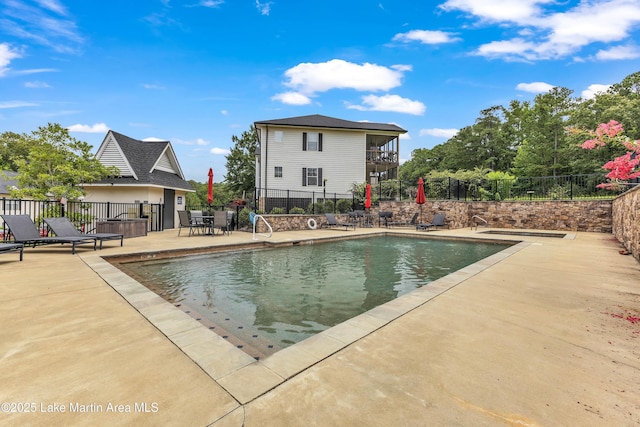 741 Lakeview Rdg, Dadeville, AL 36853 - view of pool with a patio