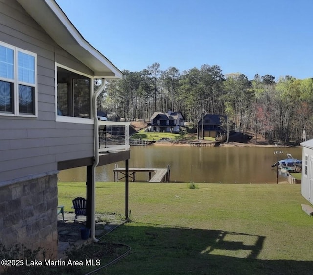 32 Dennis Creek Cir, Jacksons Gap, AL 36861 - view of grassy yard with a water view