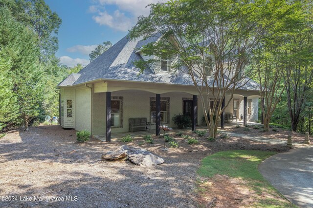 view of front of house featuring a patio area