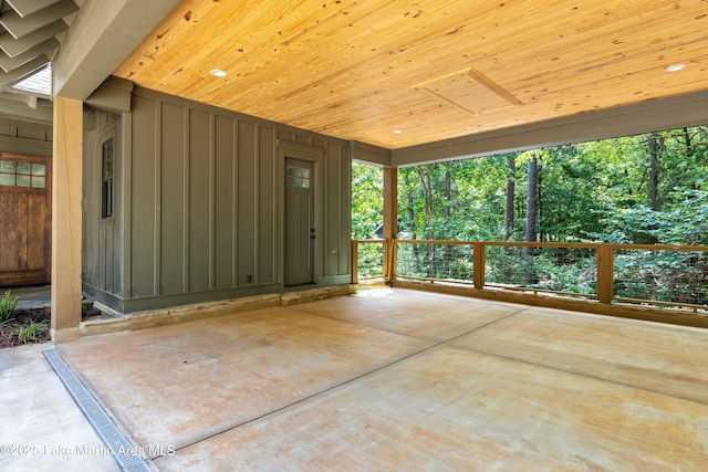 74 Cedar Rdg, Alexander City, AL 35010 - view of unfurnished sunroom