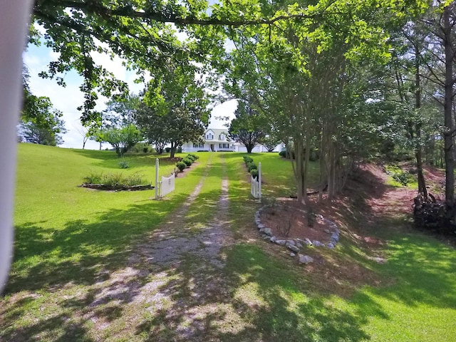 1370 County Road 759, Clanton, AL 35045 - surrounding community featuring a lawn