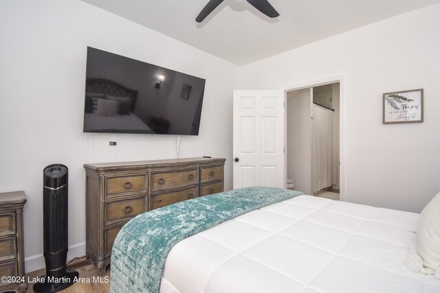 bedroom with ceiling fan