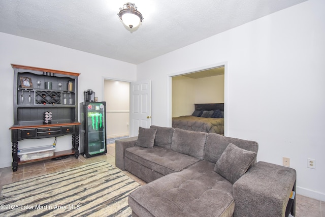 93 Restful Cv, Dadeville, AL 36853 - view of living room