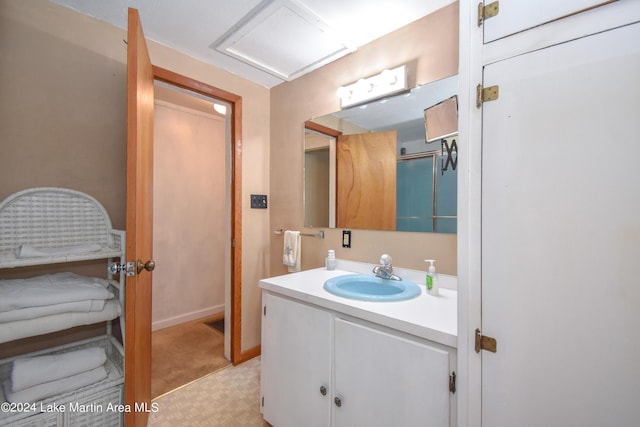 bathroom with vanity