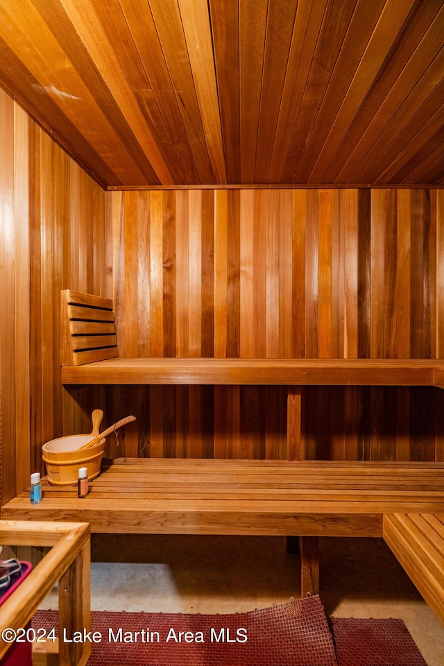 view of sauna / steam room