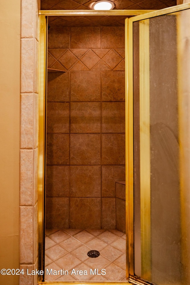 bathroom featuring walk in shower