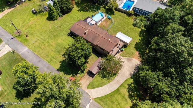207 Mcdonald St, Dadeville, AL 36853 - view from above of property with a pool area