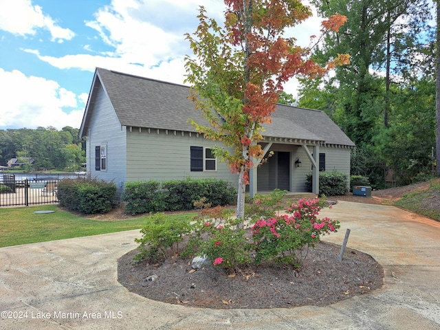 108 Williamson Trce, Tallassee, AL 36078 - view of front of home