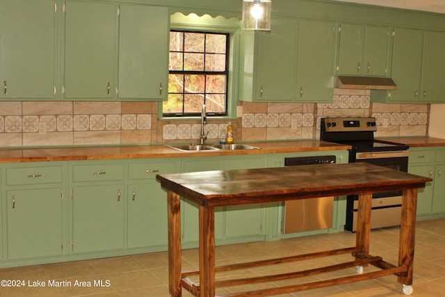 kitchen with stainless steel electric stove, dishwasher, green cabinetry, and sink